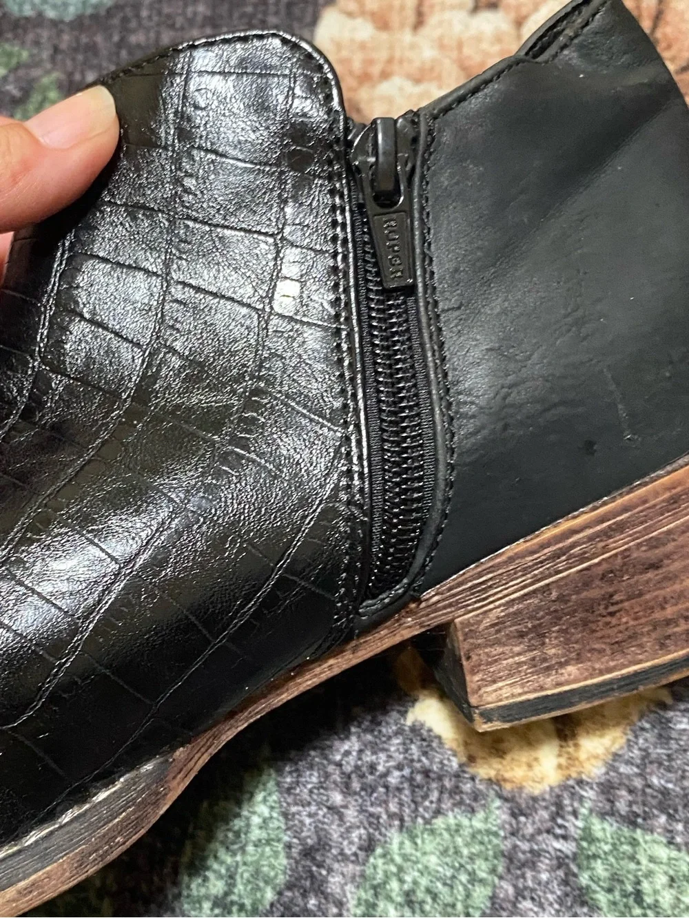 Roper Women's Sofia Caiman boots size 6.5